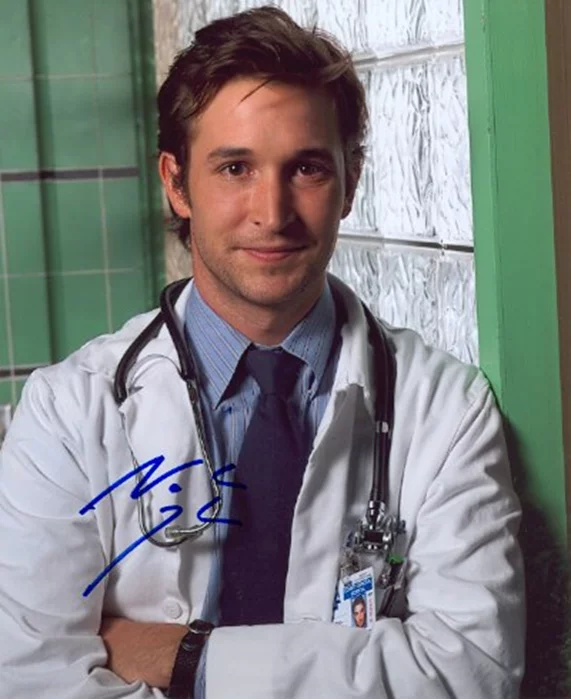 Noah Wyle autograph