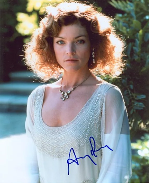 Amy Irving autograph