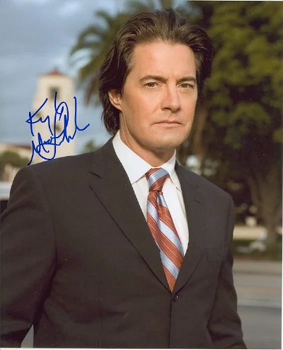 Kyle MacLachlan autograph