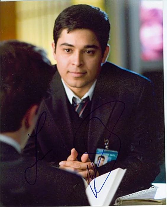 Wilmer Valderrama autograph