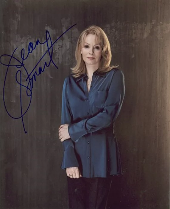 Jean Smart autograph