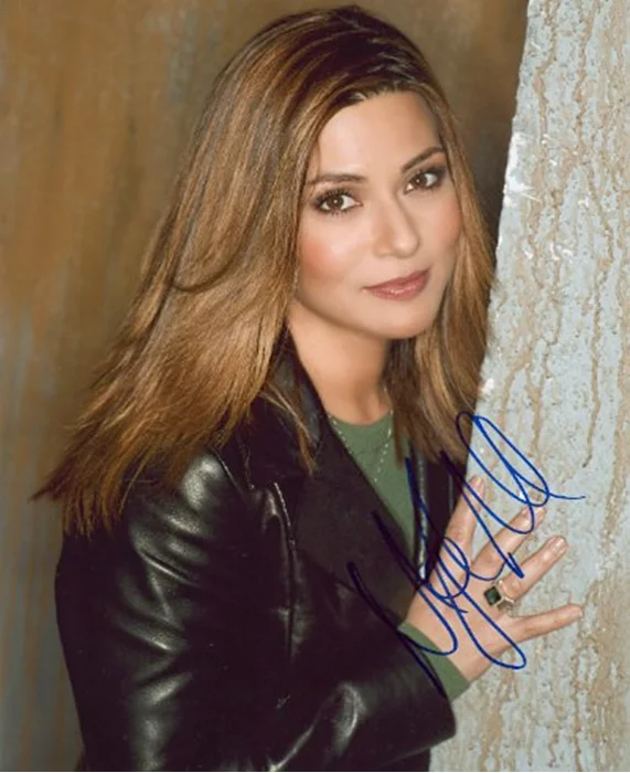 Marisol Nichols autograph