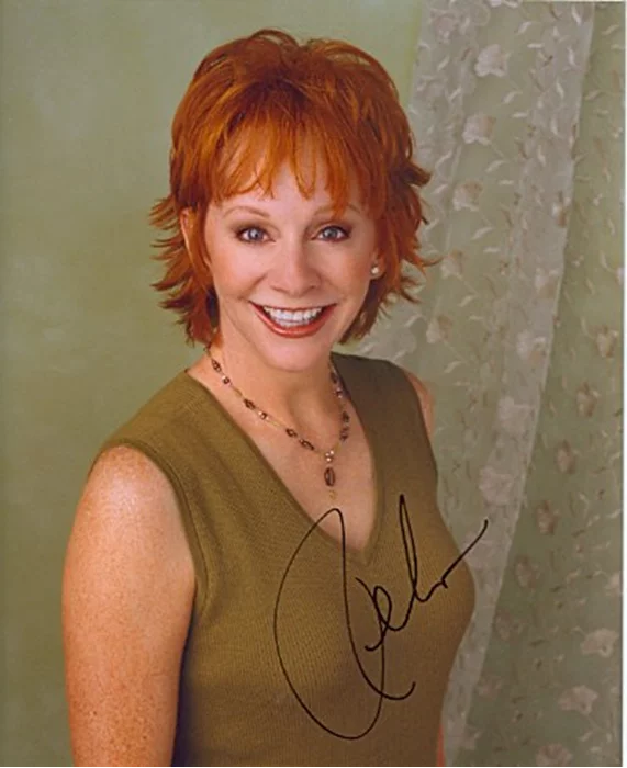 Reba McEntire autograph