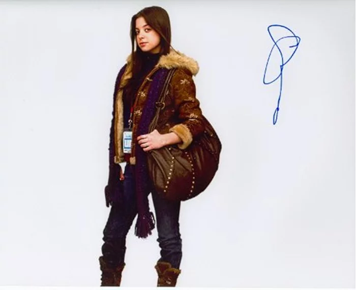 Gina Mantegna autograph