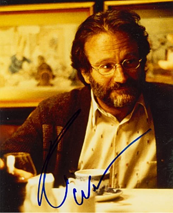 Robin Williams autograph