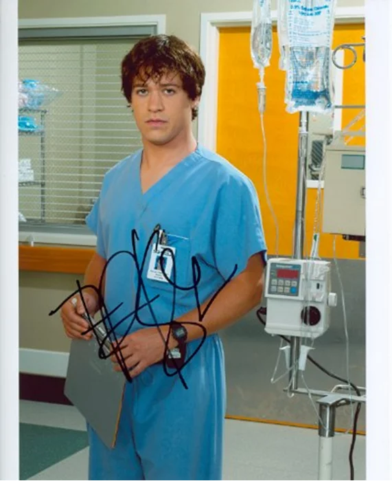 T.R. Knight autograph