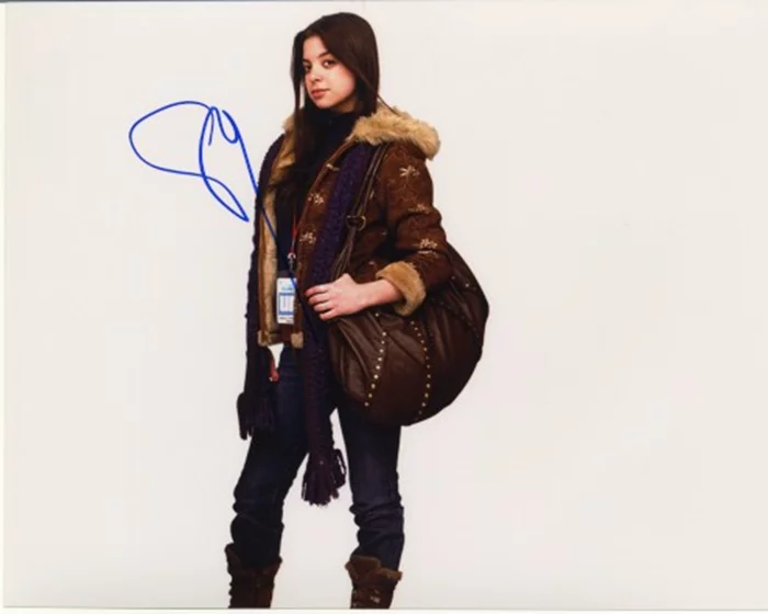 Gina Mantegna autograph