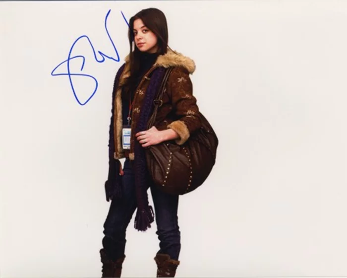 Gina Mantegna autograph