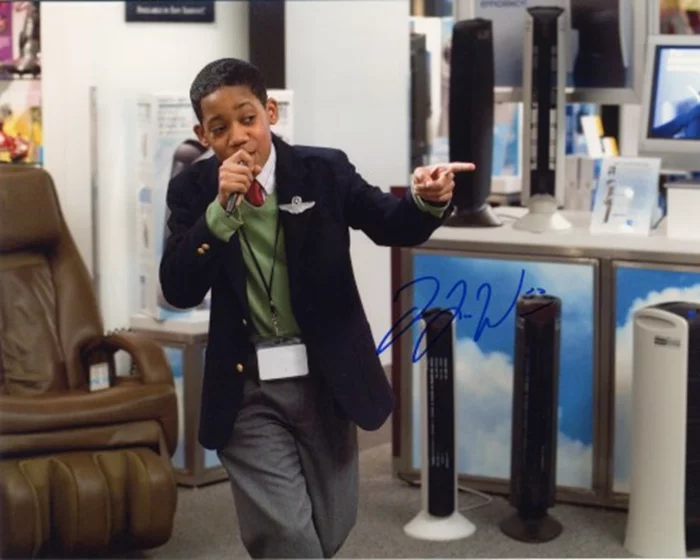 Tyler James Williams autograph