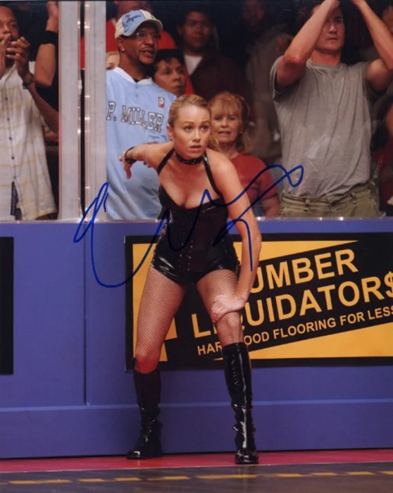 Christine Taylor autograph