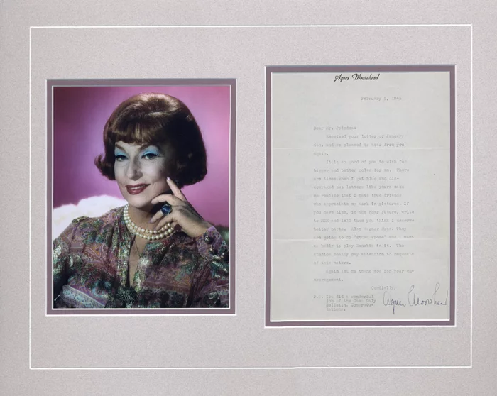 Agnes Moorehead autograph