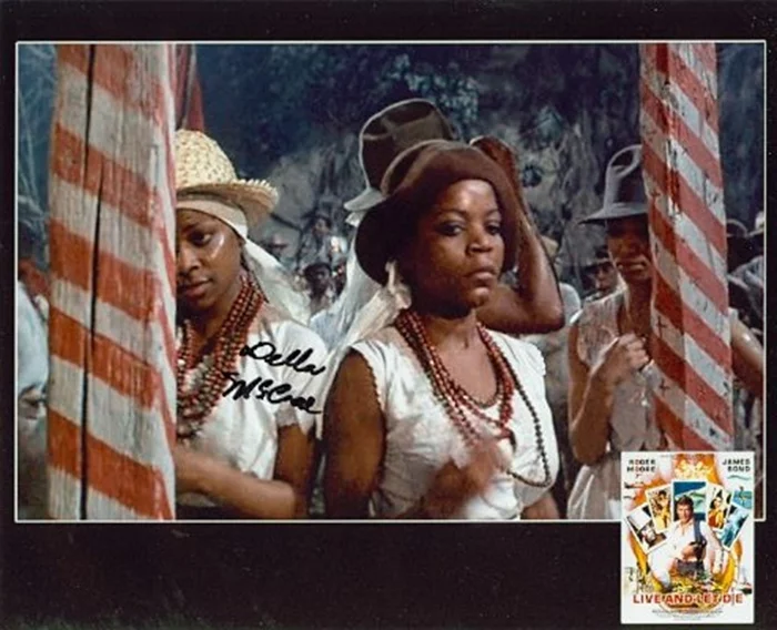 Della McCrae autograph