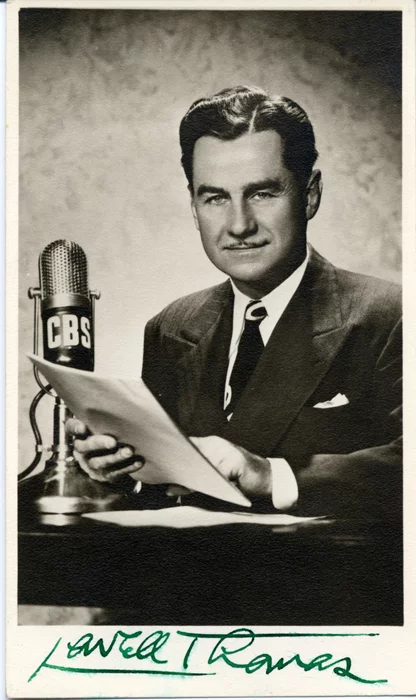 Lowell Thomas autograph