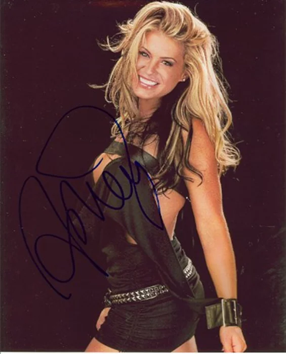 Ashley Massaro autograph