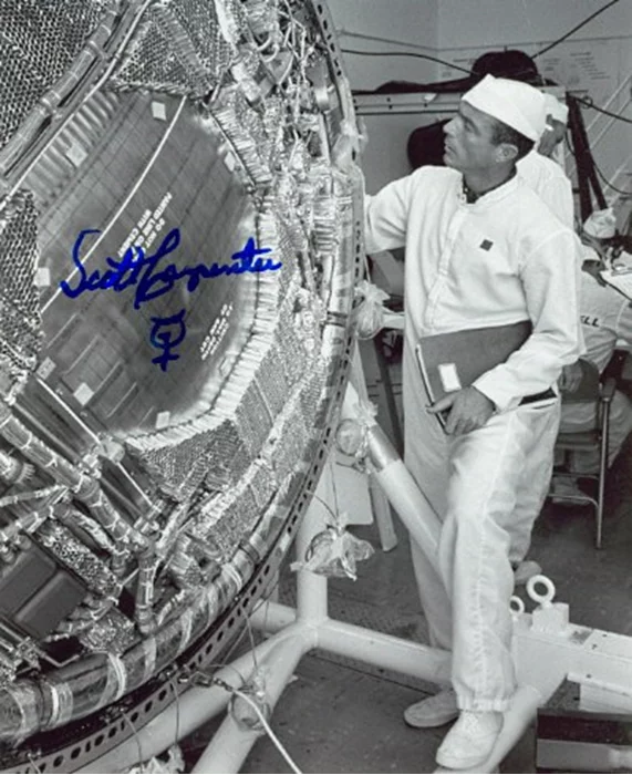 Scott Carpenter autograph