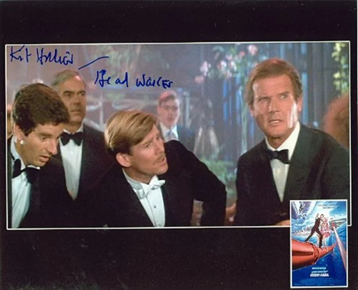 Kit Hillier autograph