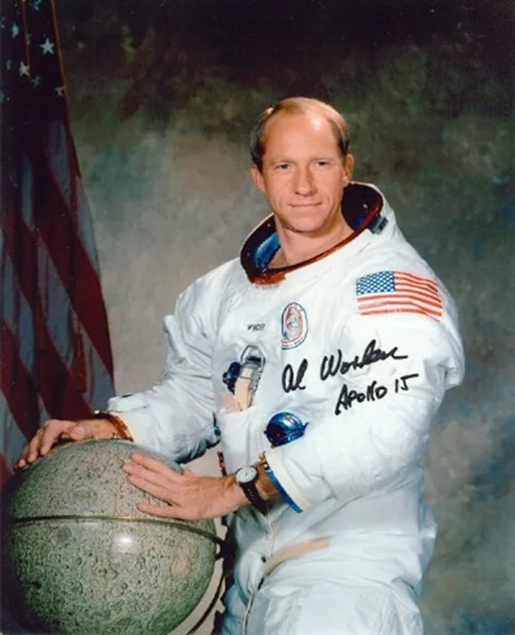 Al Worden autograph