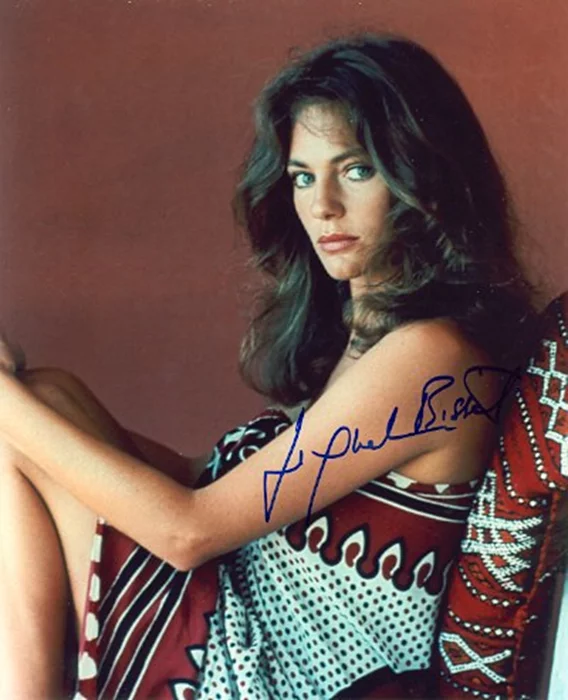 Jacqueline Bisset autograph