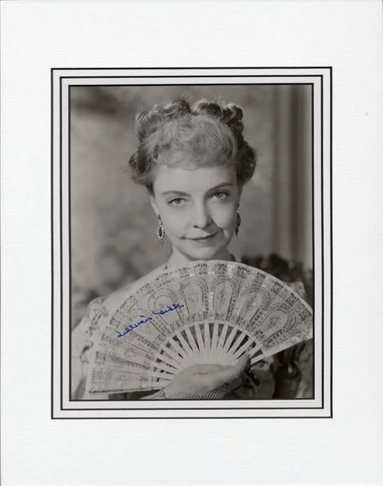 Lillian Gish autograph