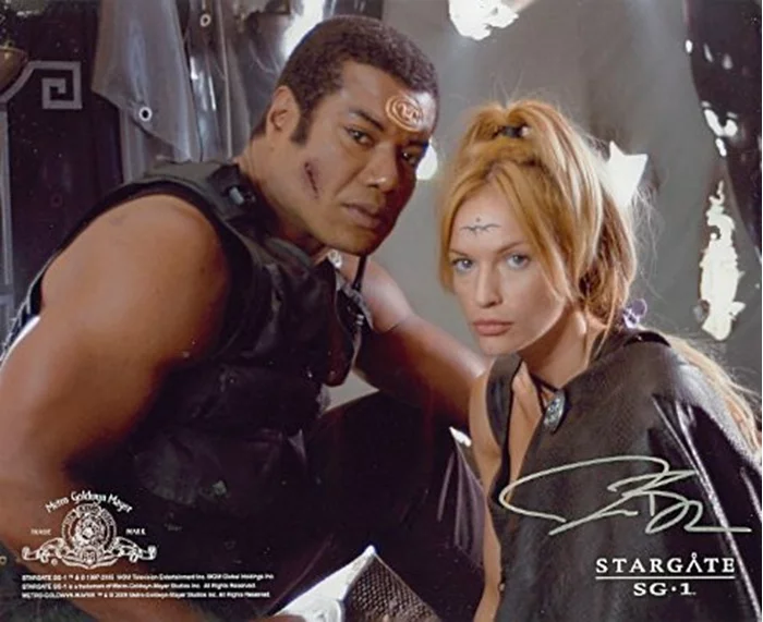 Jolene Blalock autograph