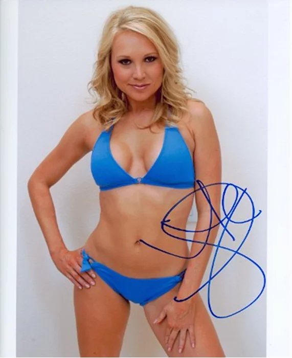 Alana Curry autograph