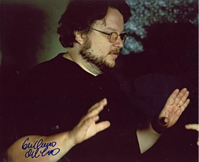 Guillermo del Toro autograph
