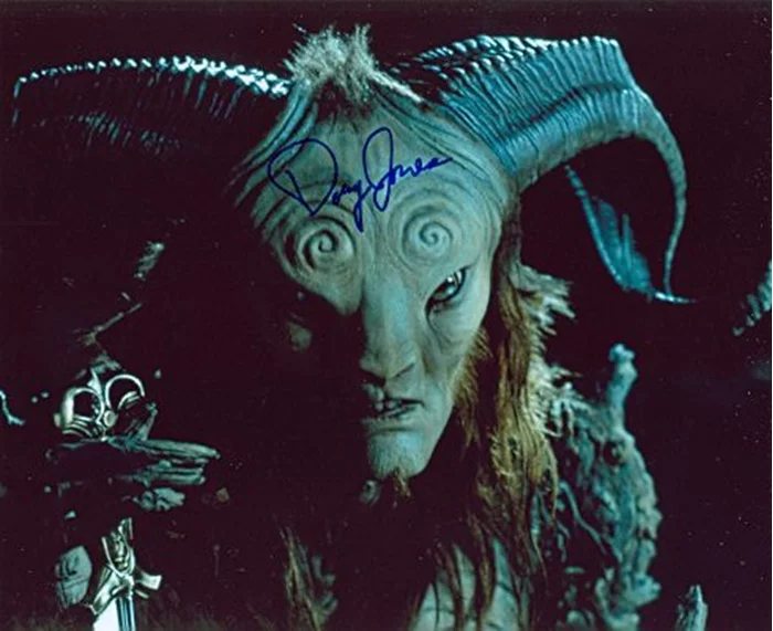Doug Jones autograph