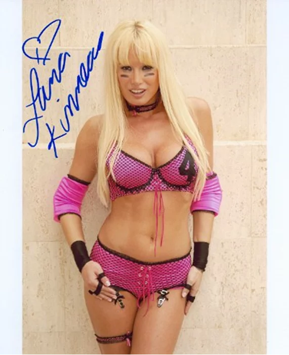 Lana Kinnear autograph