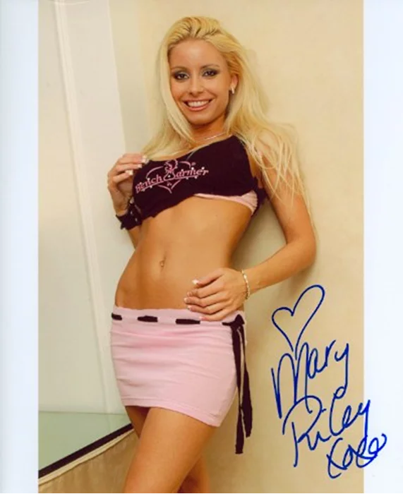 Mary Riley autograph