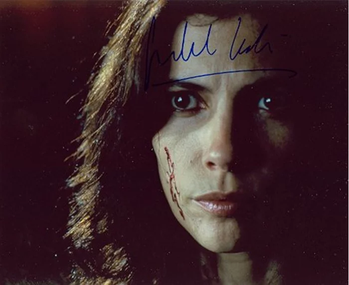 Maribel Verdu autograph