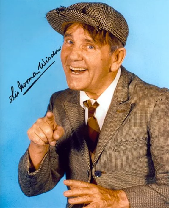 Sir Norman Wisdom autograph