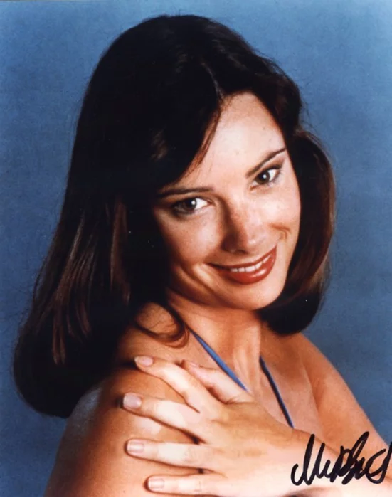 Nicola Bryant autograph