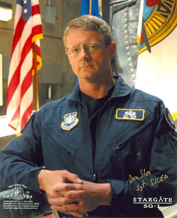 Dan Shea autograph