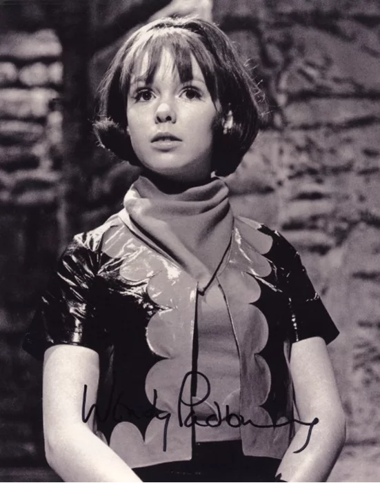 Wendy Padbury autograph