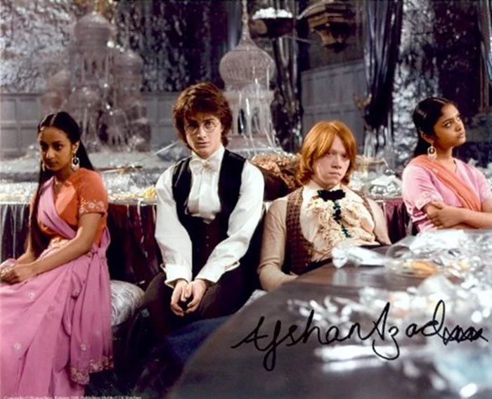 Afshan Azad autograph