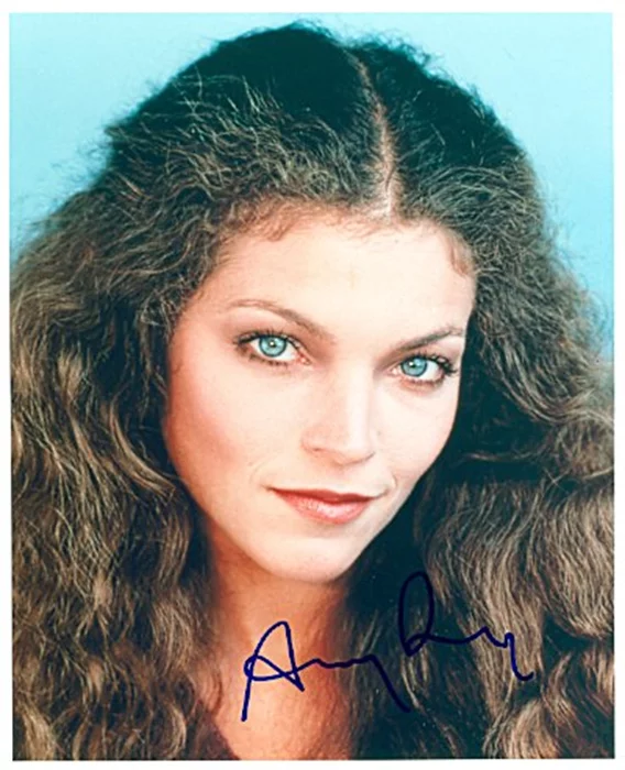 Amy Irving autograph