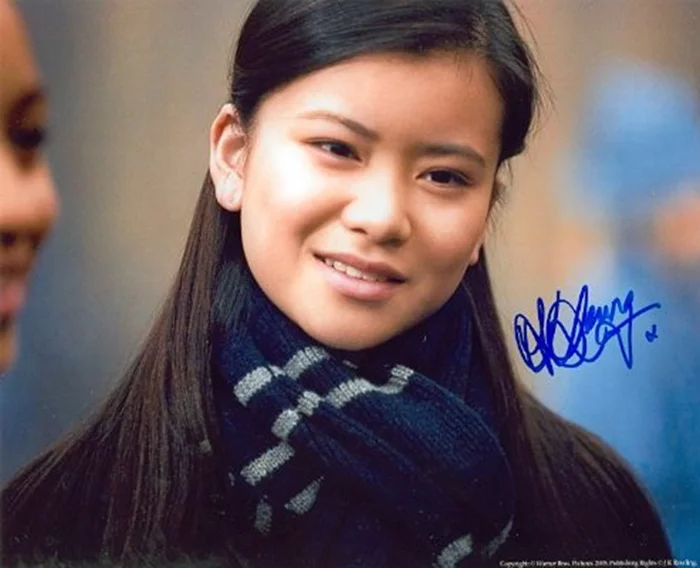 Katie Leung autograph