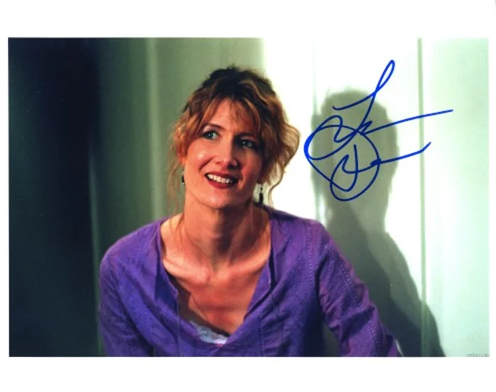 Laura Dern autograph