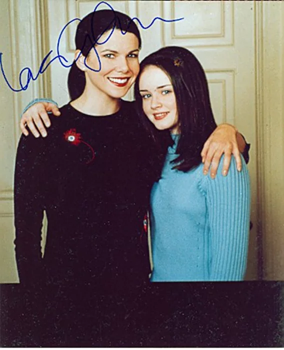 Lauren Graham autograph