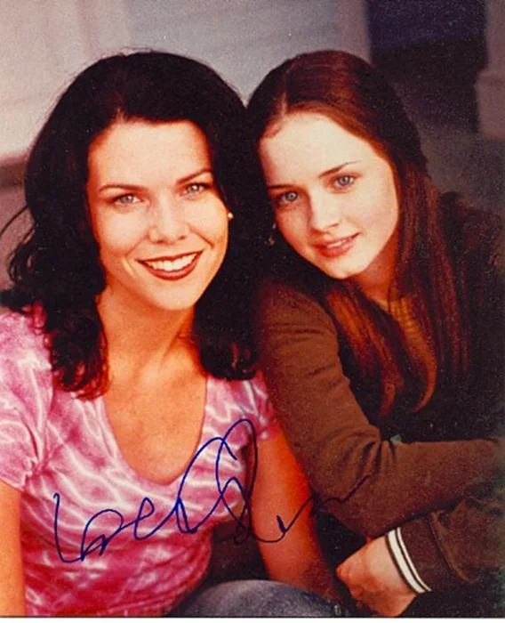 Lauren Graham autograph
