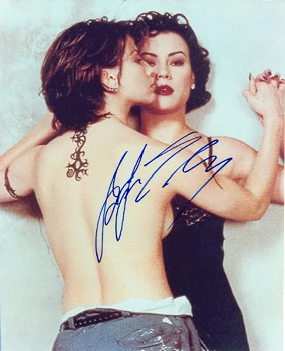Jennifer Tilly autograph
