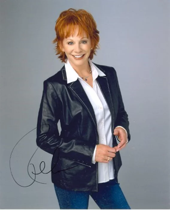 Reba McEntire autograph