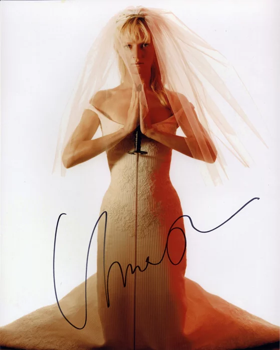 Uma Thurman autograph