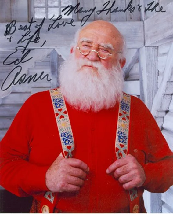Ed Asner autograph