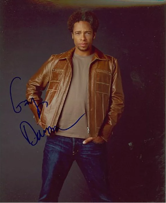 Gary Dourdan autograph
