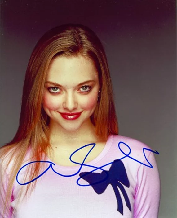 Amanda Seyfried autograph