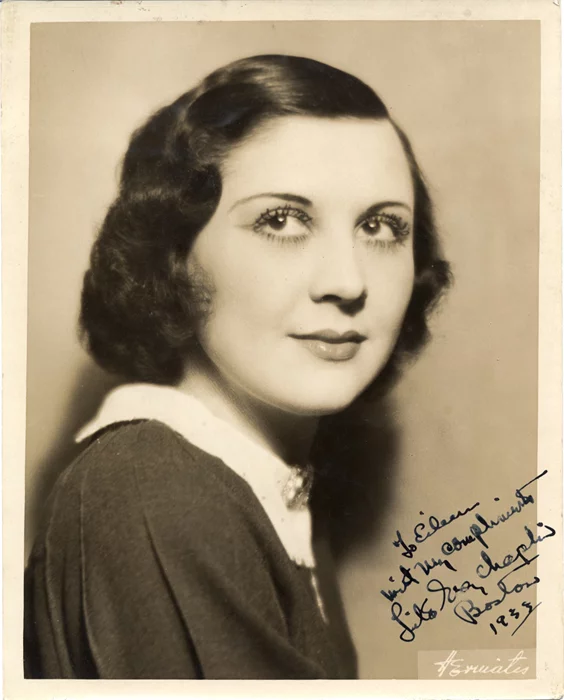 Lita Grey Chaplin autograph