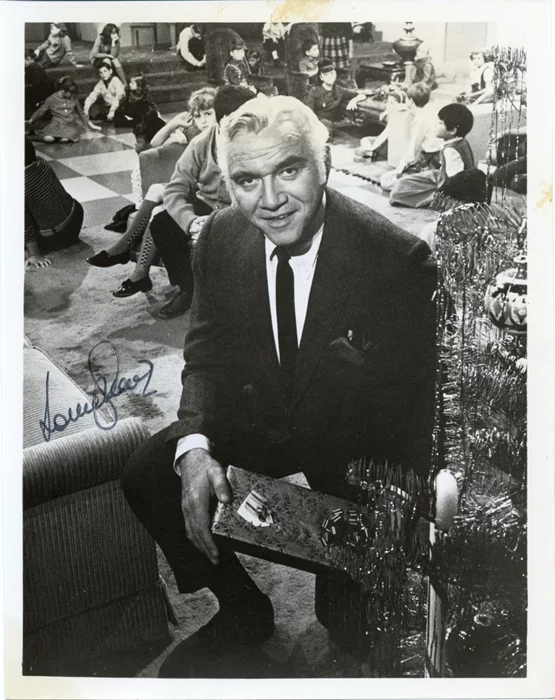 Lorne Greene autograph