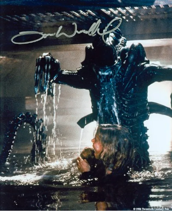 Tom Woodruff autograph