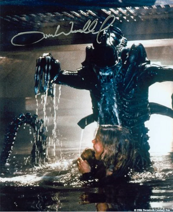 Tom Woodruff autograph